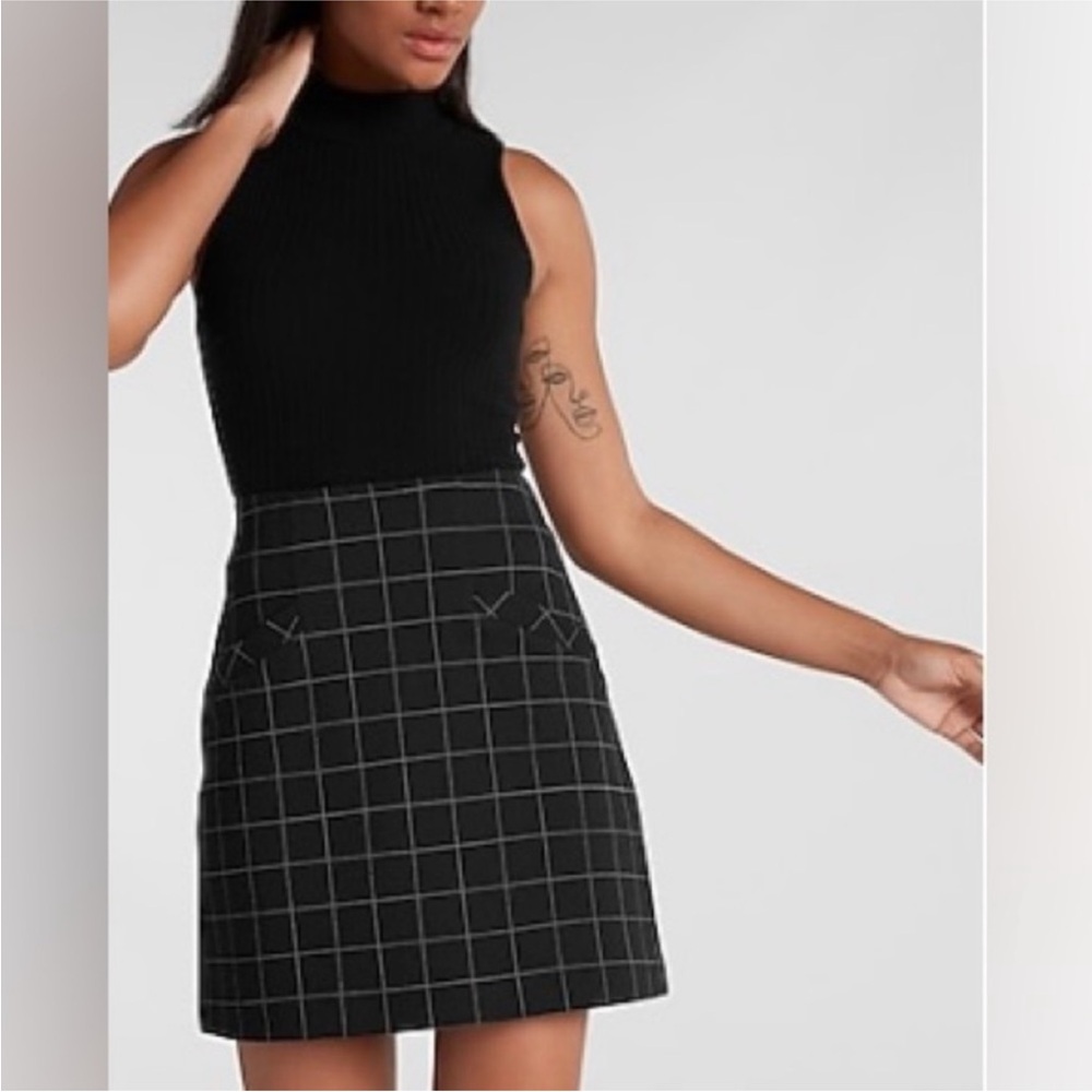 0108 - Express Black and White Grid Skirt
